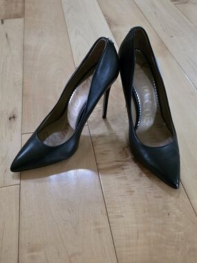 Sam Edelman Black Pointed-Toe Stiletto Pumps